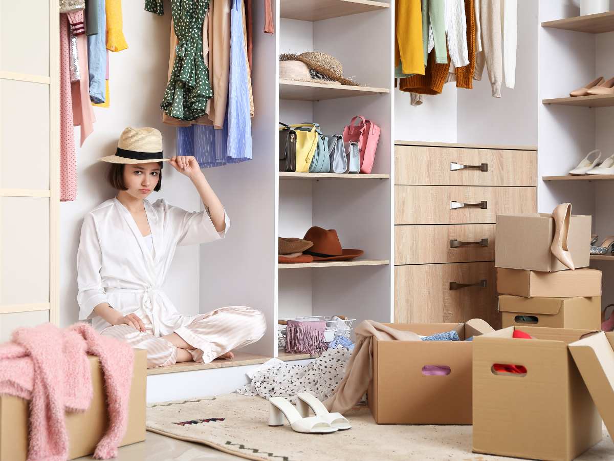 Letting Go of Clothes: A Practical Guide to Decluttering Your Wardrobe Without Regret